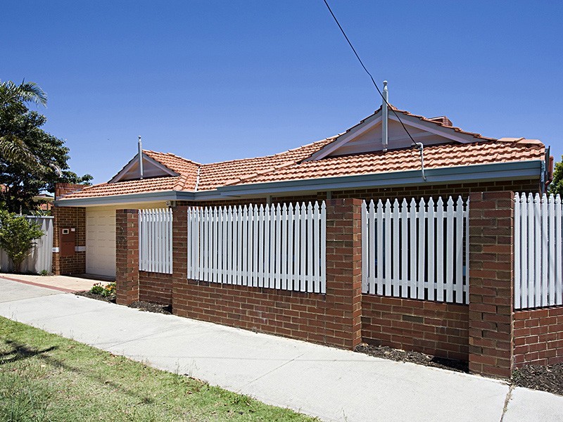 2/129 Hordern Street, Victoria Park WA 6100