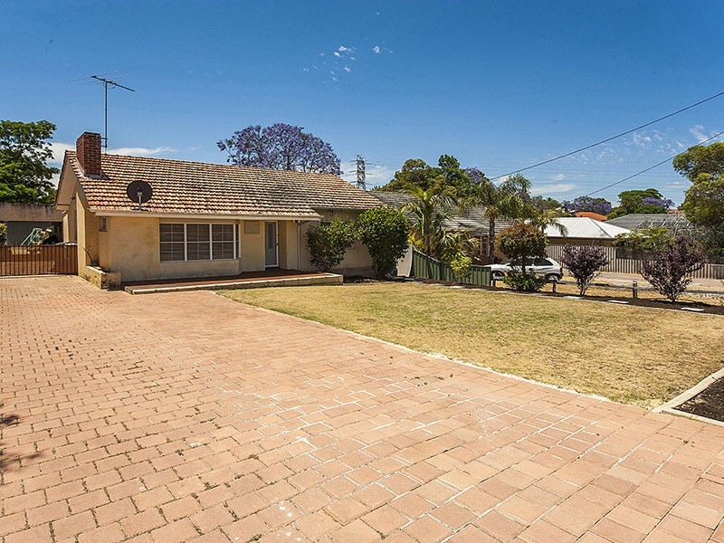 122 Jarrah Road, St James WA 6102