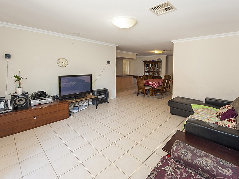 30B Jupiter Street, Carlisle WA 6101