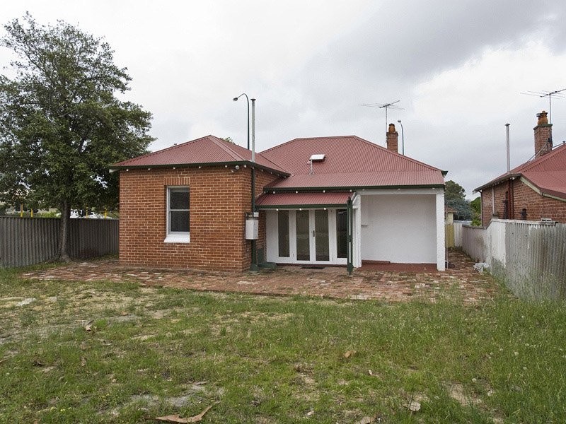 64 Kent Street, East Victoria Park WA 6101