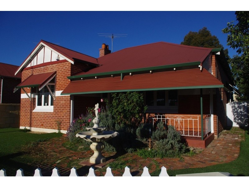 64 Kent Street, East Victoria Park WA 6101