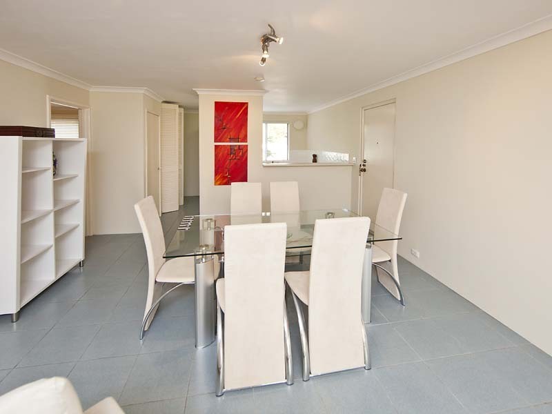 11/45 King George Street, Victoria Park WA 6100