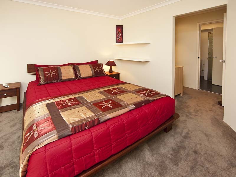 11/45 King George Street, Victoria Park WA 6100