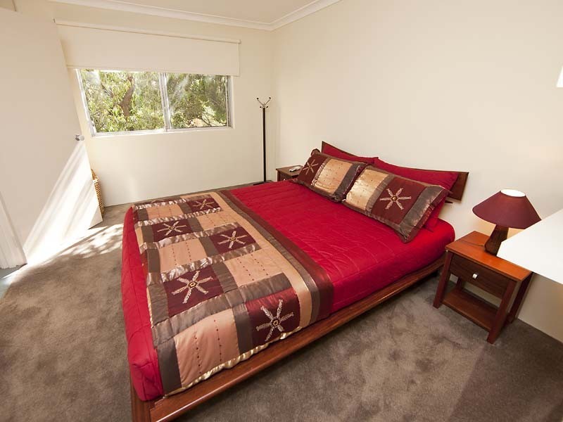 11/45 King George Street, Victoria Park WA 6100