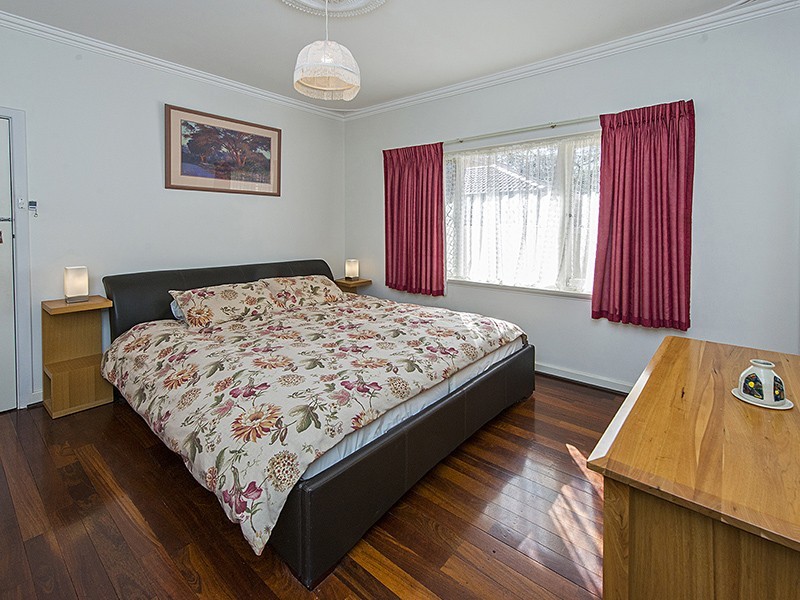 210 Shepperton Road, East Victoria Park WA 6101