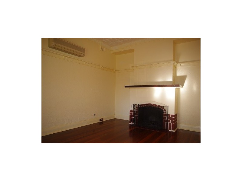 10 Temple Street, Victoria Park WA 6100