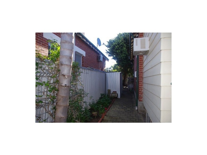 10 Temple Street, Victoria Park WA 6100
