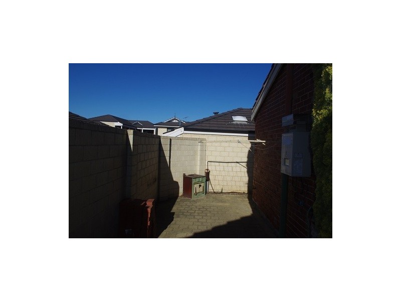 10 Temple Street, Victoria Park WA 6100