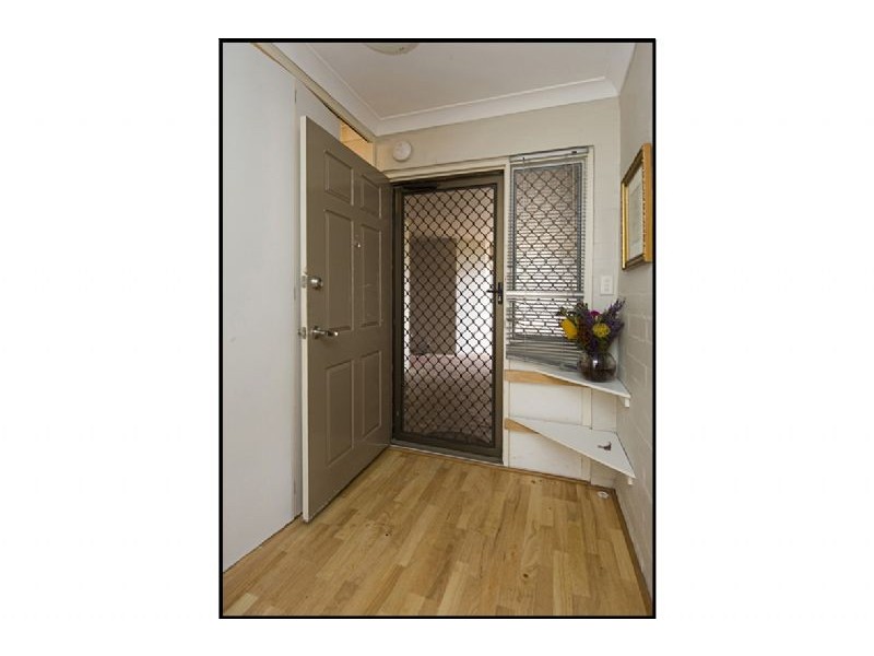 2/105 Washington Street, Victoria Park WA 6100