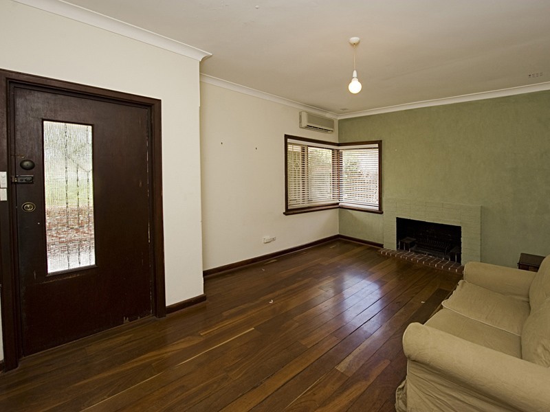 11 Whittlesford Street, East Victoria Park WA 6101