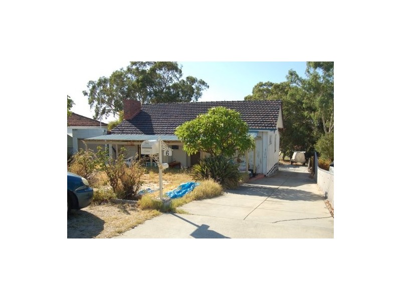 6 Duke St, Bentley WA 6102