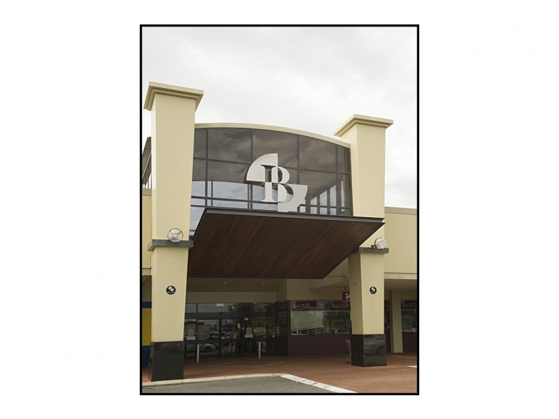 6 Duke St, Bentley WA 6102