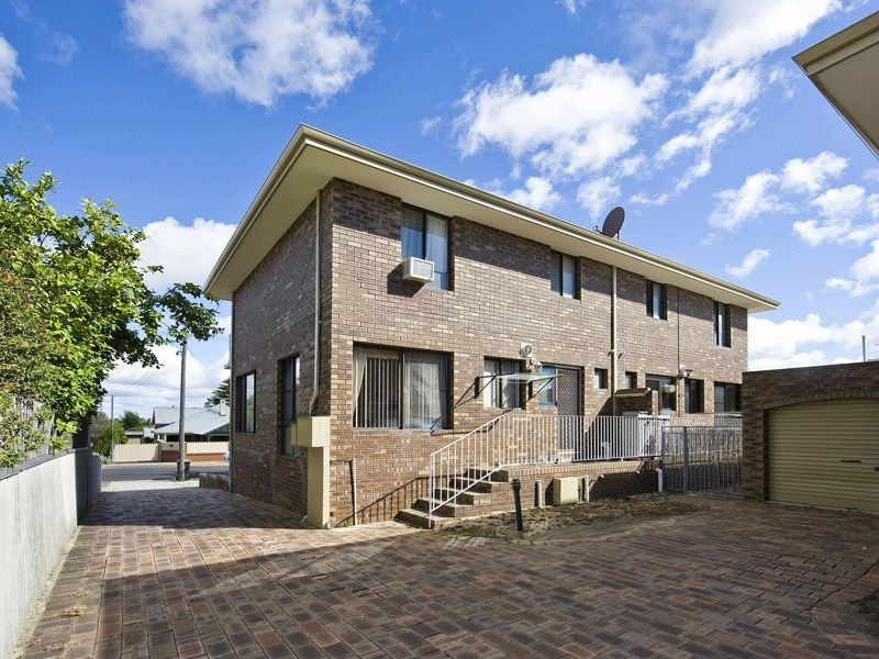 2/27 Leonard Street, Victoria Park WA 6100