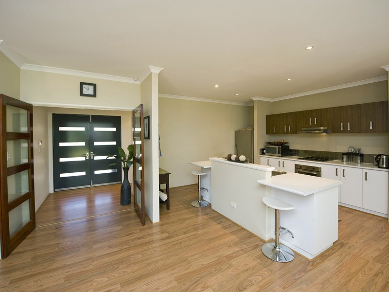 33A Wyndham Street, St James WA 6102