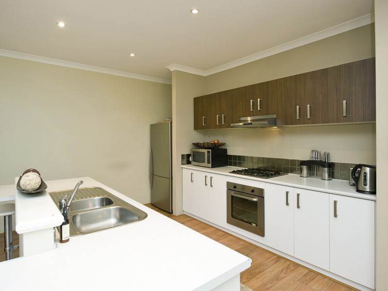 33A Wyndham Street, St James WA 6102