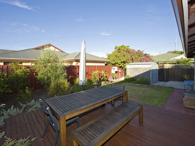 36 Jupiter Street, Carlisle WA 6101