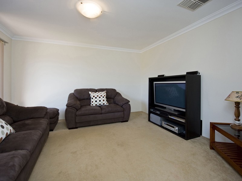 8/20 Ivanhoe Street, Bassendean WA 6054