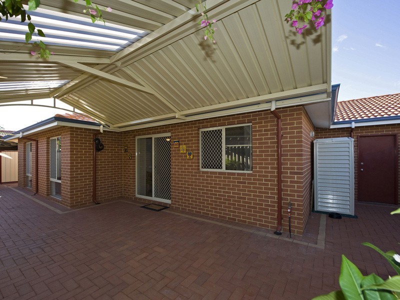 8/20 Ivanhoe Street, Bassendean WA 6054