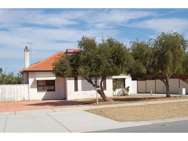 81 Hobbs Avenue, Como WA 6152