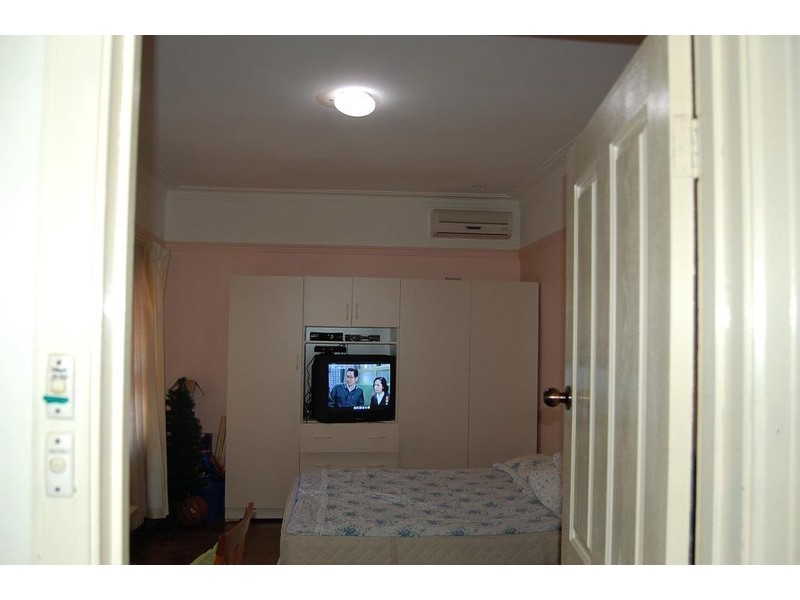 81 Hobbs Avenue, Como WA 6152