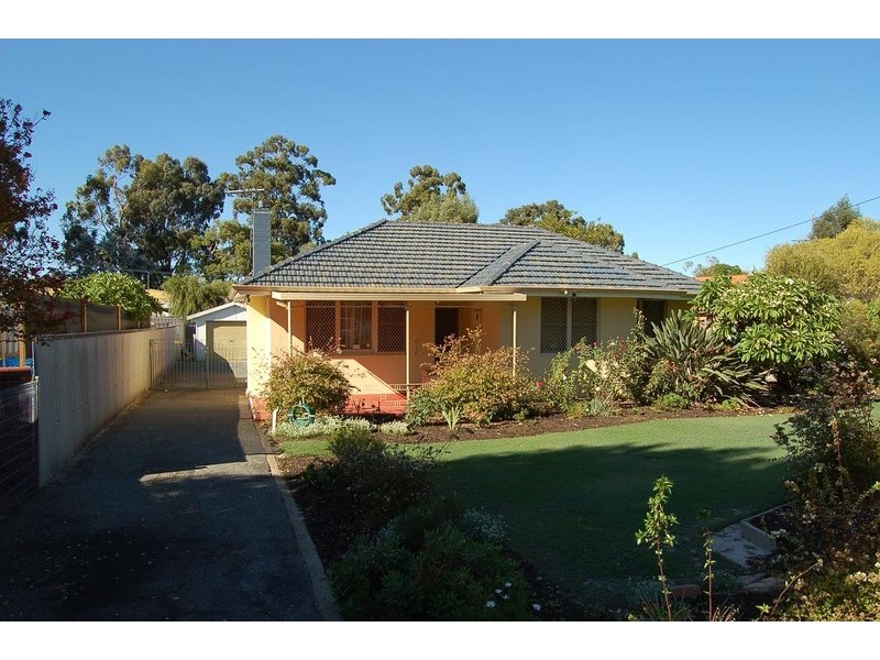 4 Westmorland Street, East Victoria Park WA 6101