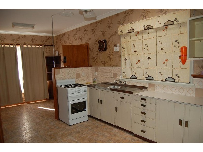 4 Westmorland Street, East Victoria Park WA 6101