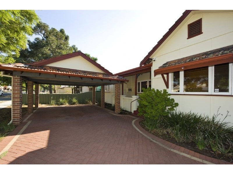 1/148 Raleigh Street, Carlisle WA 6101