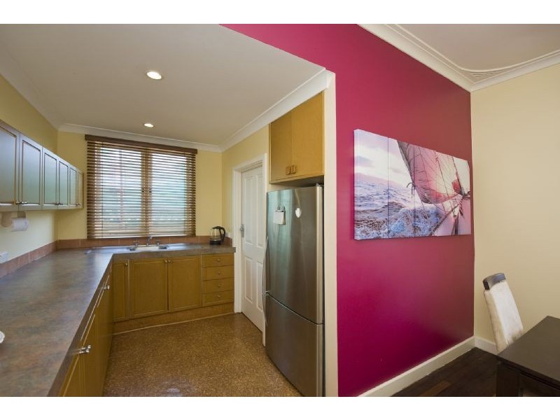 1/148 Raleigh Street, Carlisle WA 6101