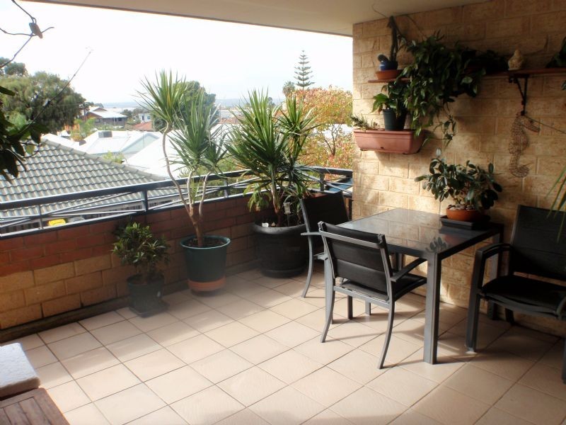 22/9-11 Norman Street, St James WA 6102