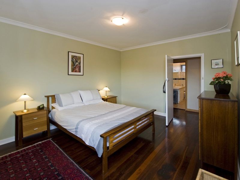 104 Boundary Road, St James WA 6102
