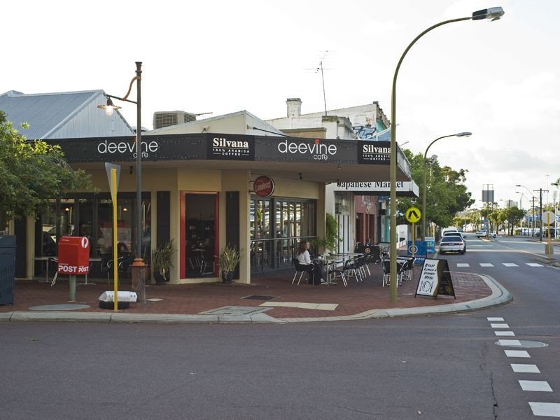 103 Teague Street, Victoria Park WA 6100