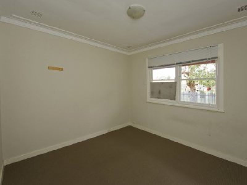 42A Saleham Street, Lathlain WA 6100