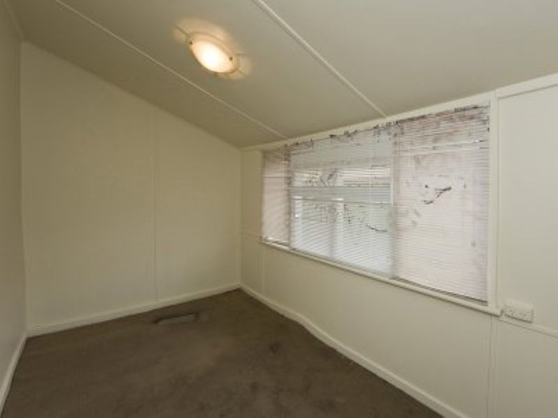 42A Saleham Street, Lathlain WA 6100