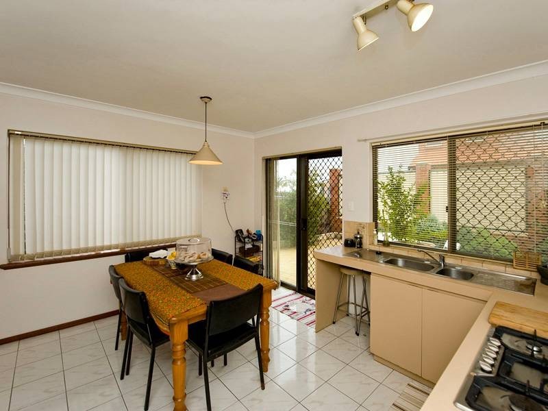 5/27 Leonard Street, Victoria Park WA 6100