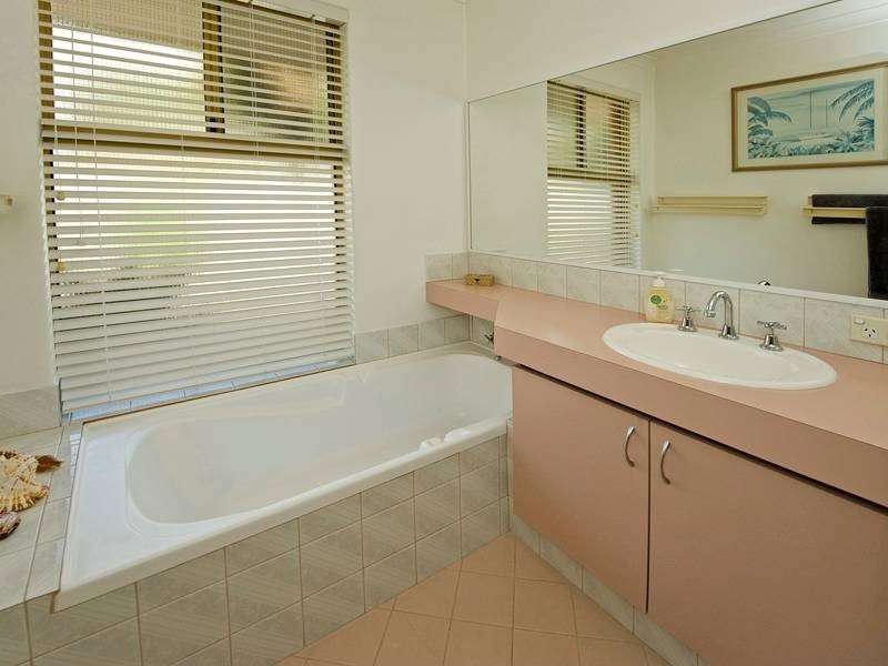 1 Hyland Way, Wilson WA 6107