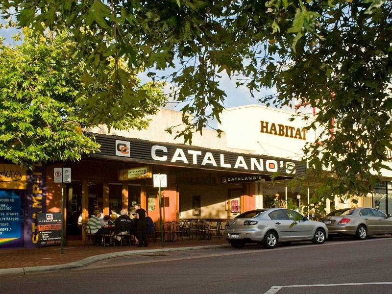 12 Hill View Terrace, St James WA 6102