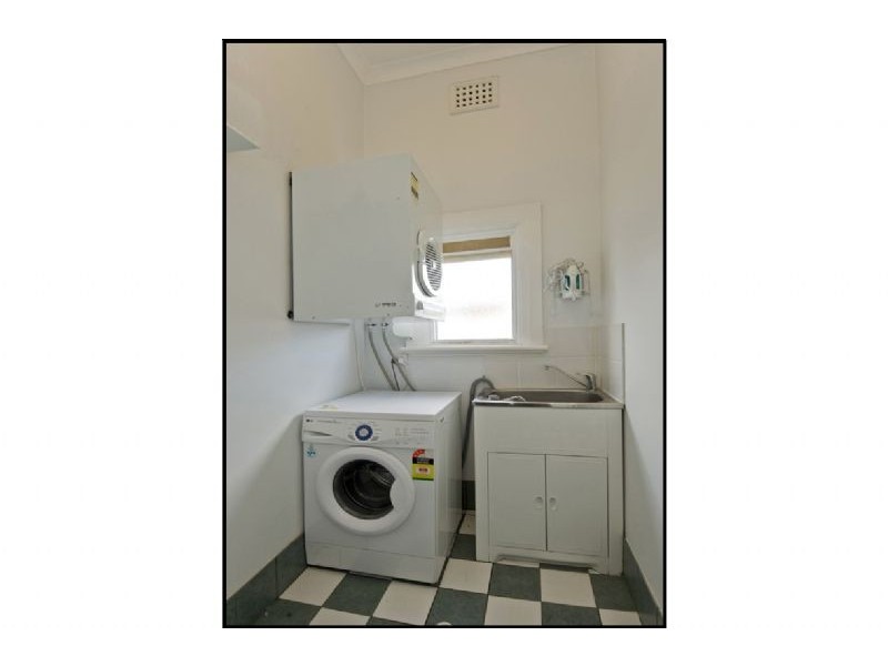 65 Temple Street, Victoria Park WA 6100