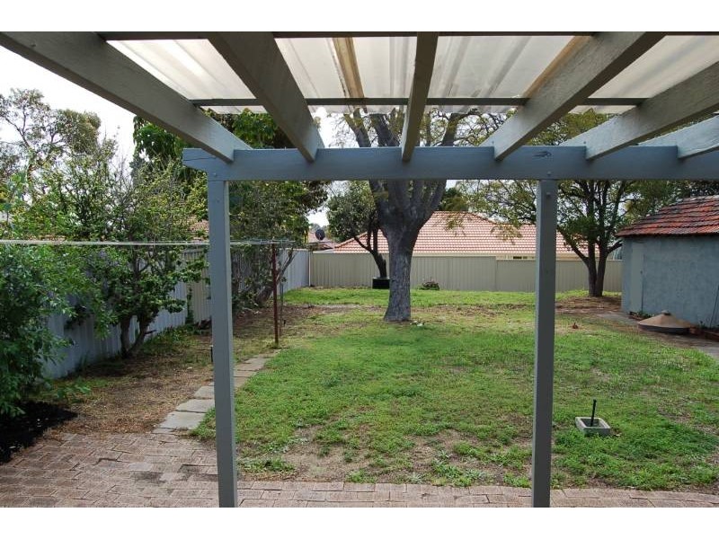 168 Planet Street, Carlisle WA 6101
