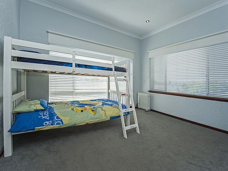 13 Beesley Street, East Victoria Park WA 6101