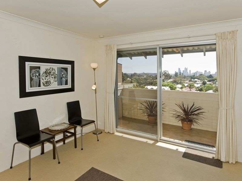 19/45 King George Street, Victoria Park WA 6100