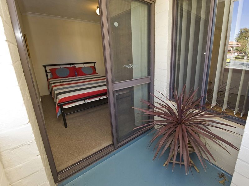 11/57 King George Street, Victoria Park WA 6100