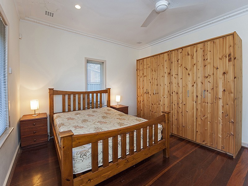 4 Washer Street, East Victoria Park WA 6101