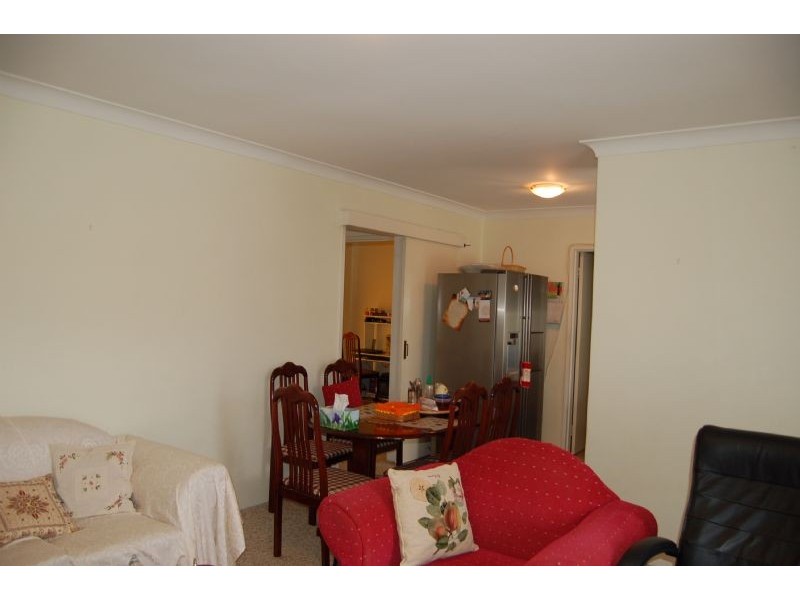 4/3 Thelma Street, Como WA 6152