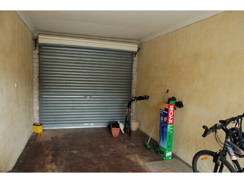 4/3 Thelma Street, Como WA 6152