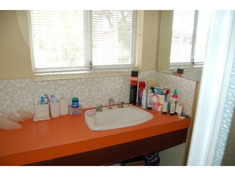 5/3 Thelma Street, Como WA 6152