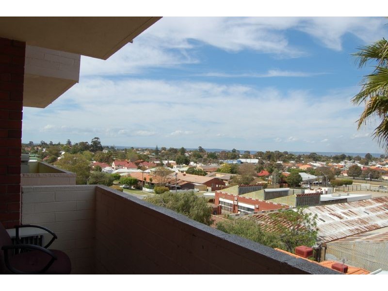 52/12 Tenth Avenue, Maylands WA 6051