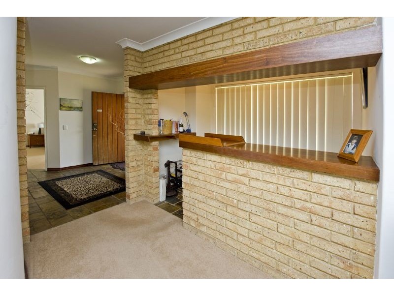 45 Carlow Circle, Waterford WA 6152