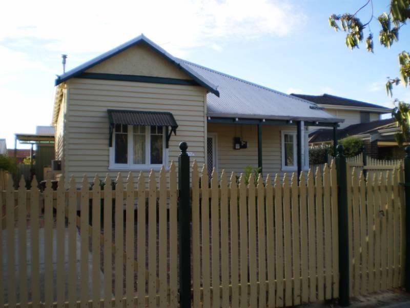 37A  TUAM STREET, Victoria Park WA 6100