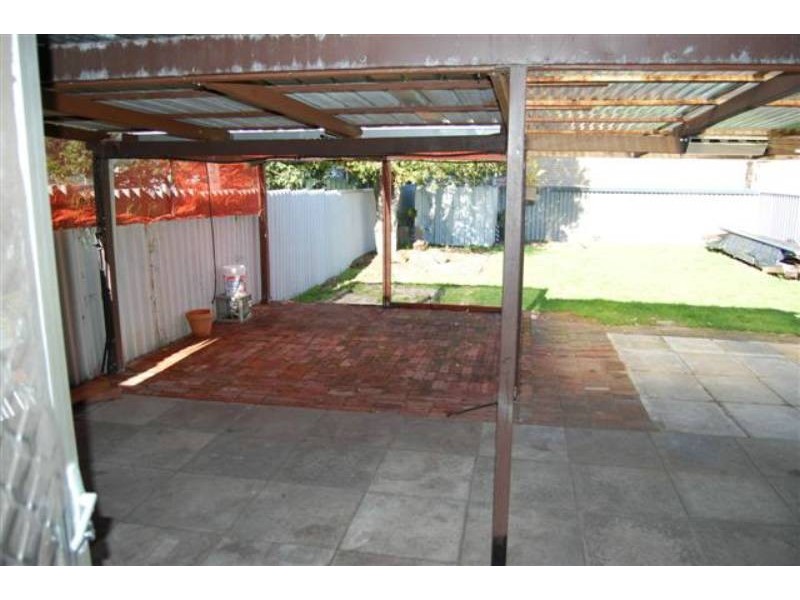 82B Cohn, Kewdale WA 6105