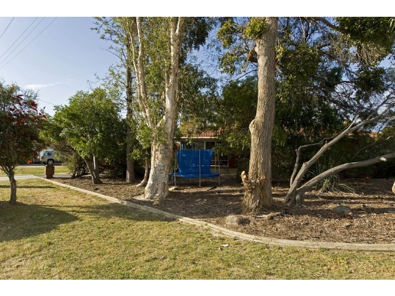 130 Hollis Road, Wilson WA 6107